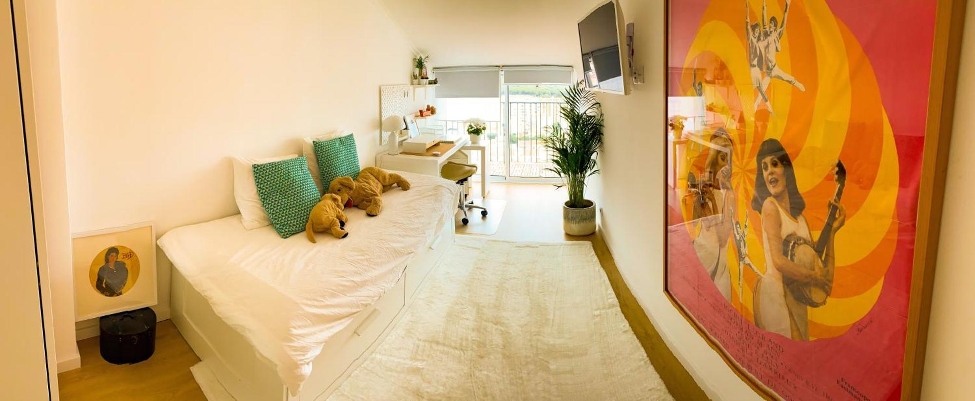 Ideally Located With Perfect Views Algés Buitenkant foto