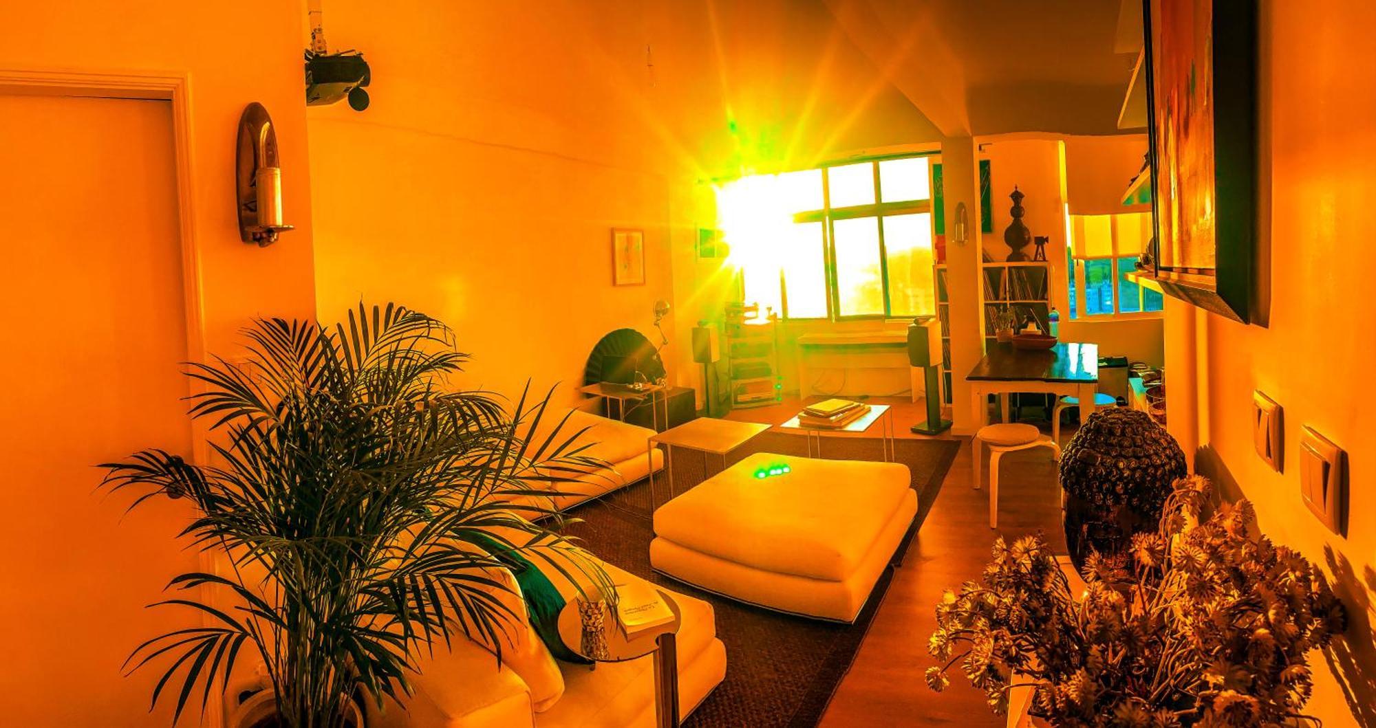 Ideally Located With Perfect Views Algés Buitenkant foto